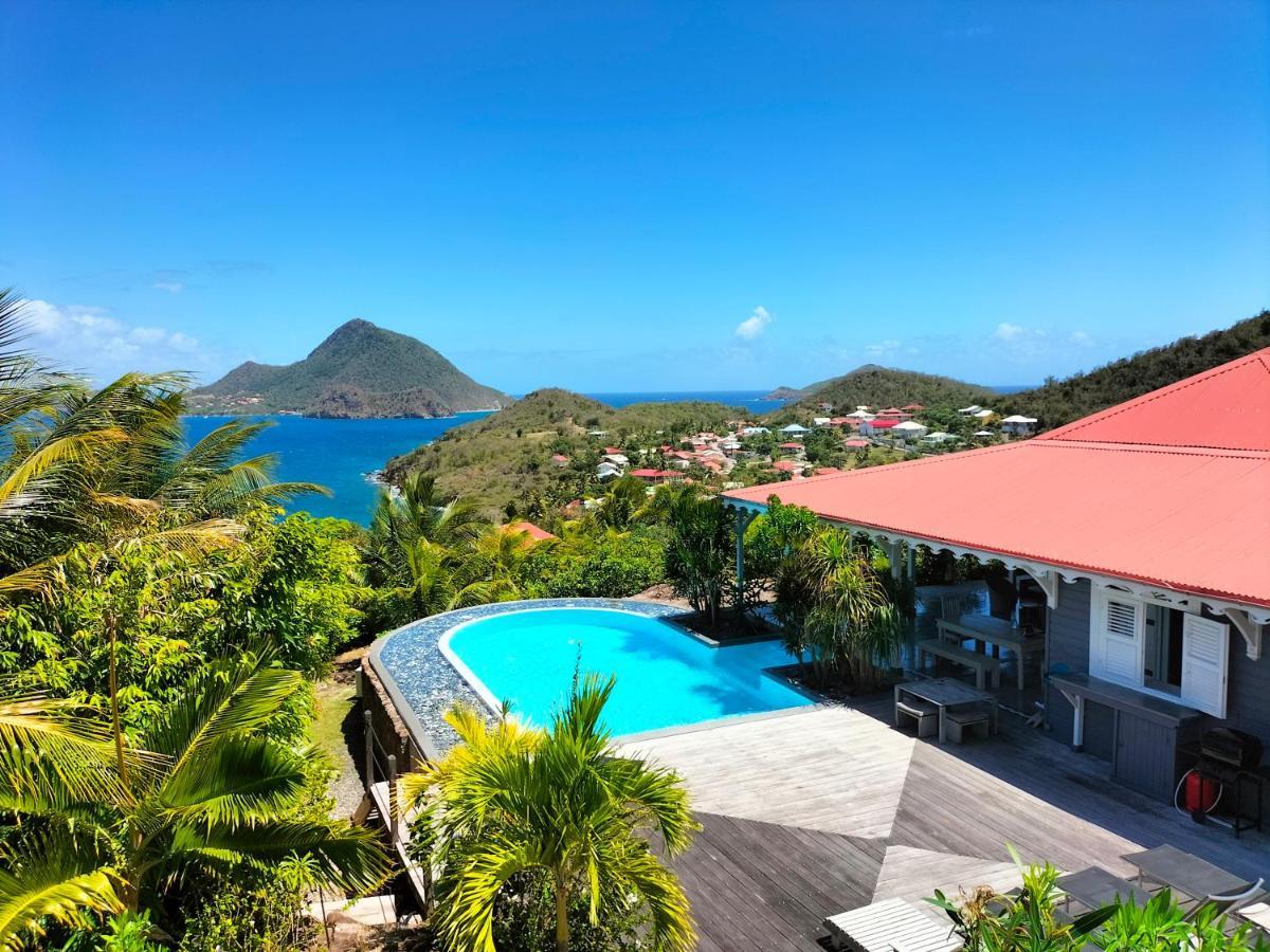 La Maison Bleue - Les Hauts De La Baie Terre-de-Bas Esterno foto